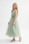 Rochie lungă verde salvie pentru fete, ideală la cununie