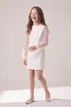 Rochie albă Vivienne – mâneci ample din tul cu paiete și manșete încrețite, din față